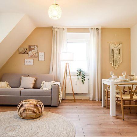 Boho-Apartment - Feel Like Home, Tiny Bathroom & Garage, 60M2 Mühlacker エクステリア 写真