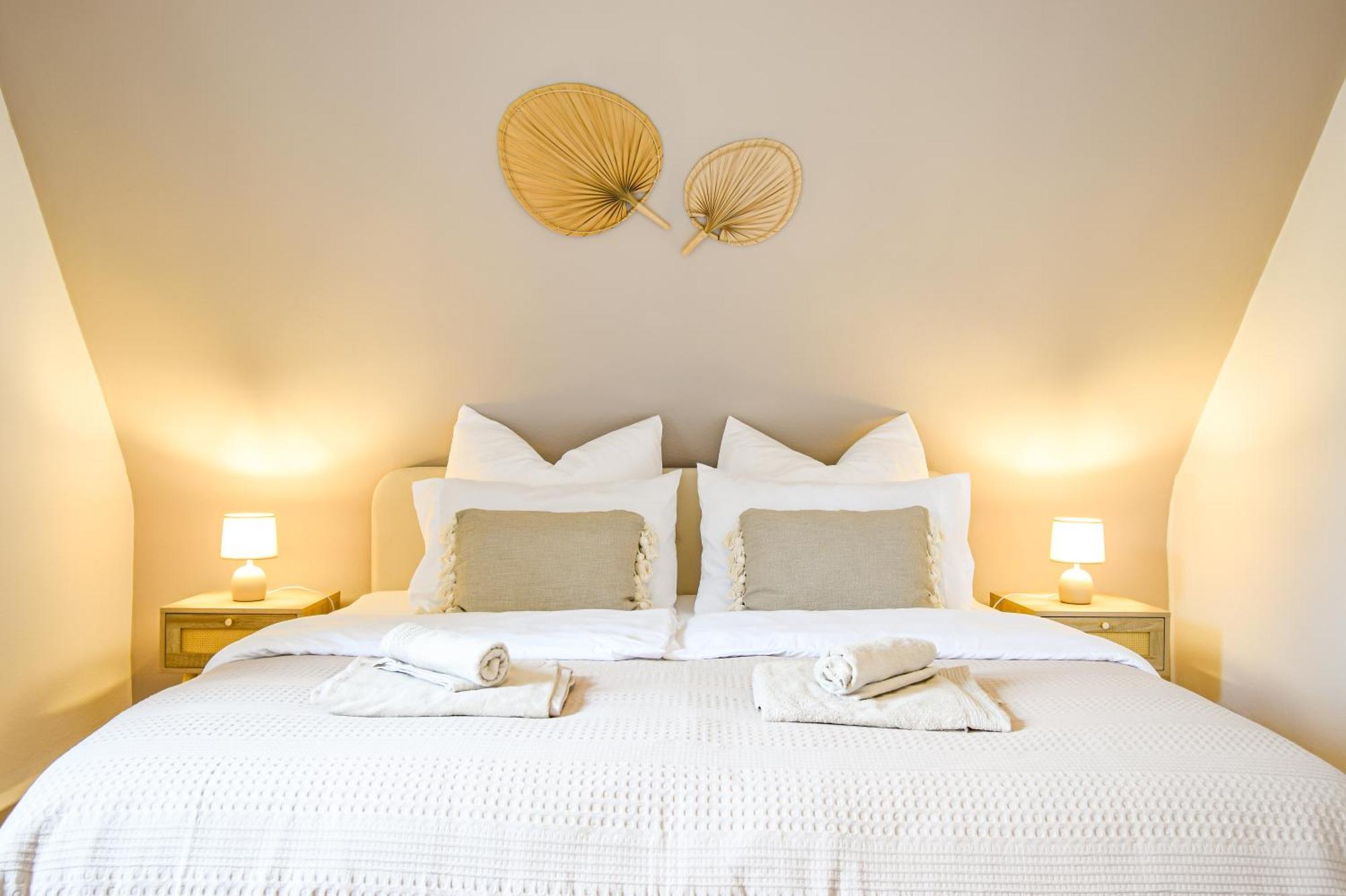 Boho-Apartment - Feel Like Home, Tiny Bathroom & Garage, 60M2 Mühlacker エクステリア 写真