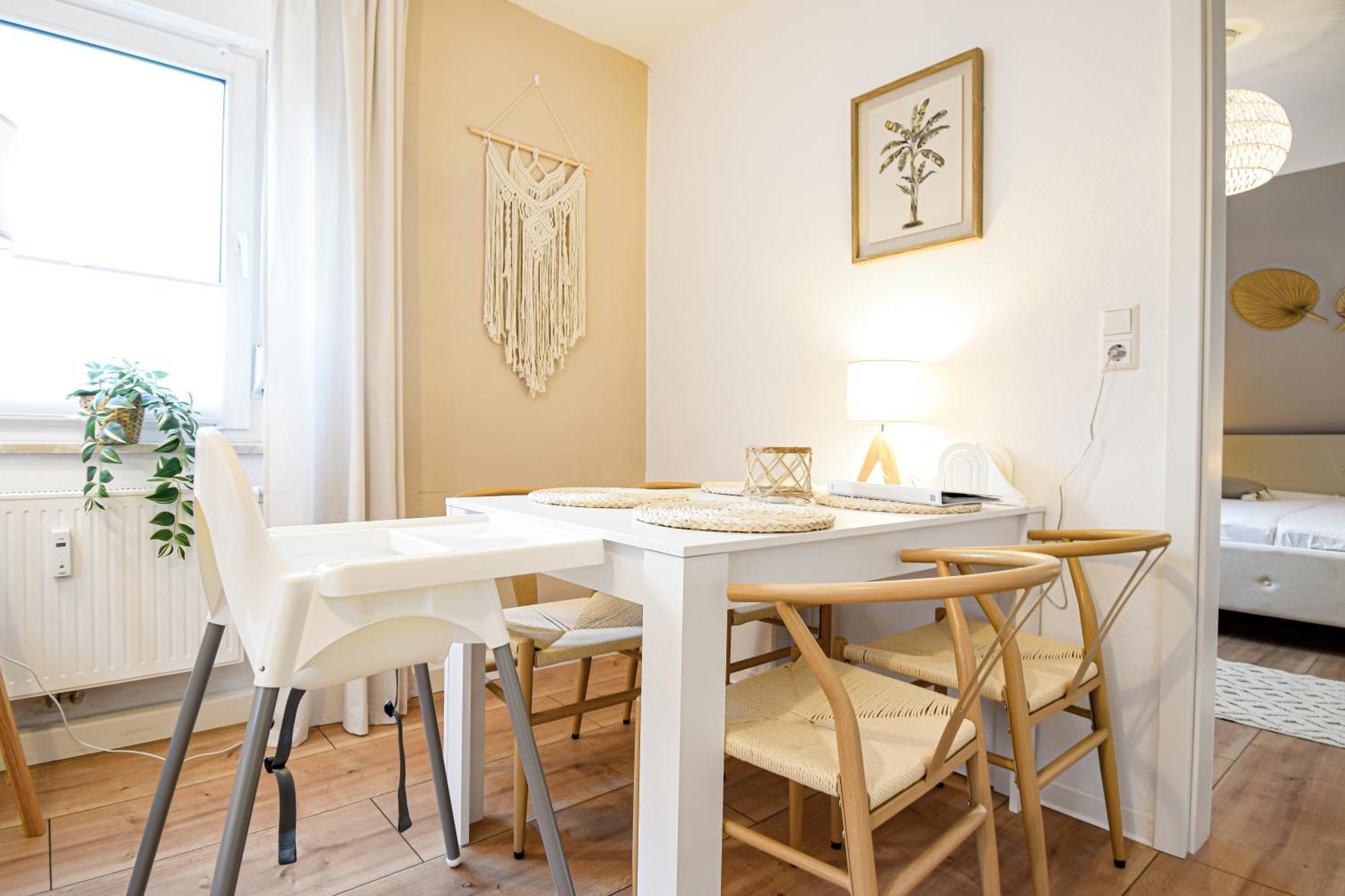 Boho-Apartment - Feel Like Home, Tiny Bathroom & Garage, 60M2 Mühlacker エクステリア 写真
