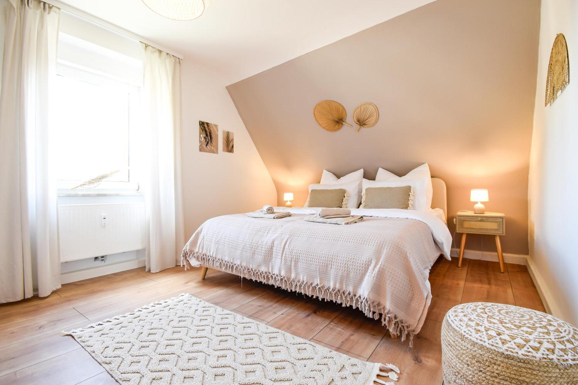 Boho-Apartment - Feel Like Home, Tiny Bathroom & Garage, 60M2 Mühlacker エクステリア 写真