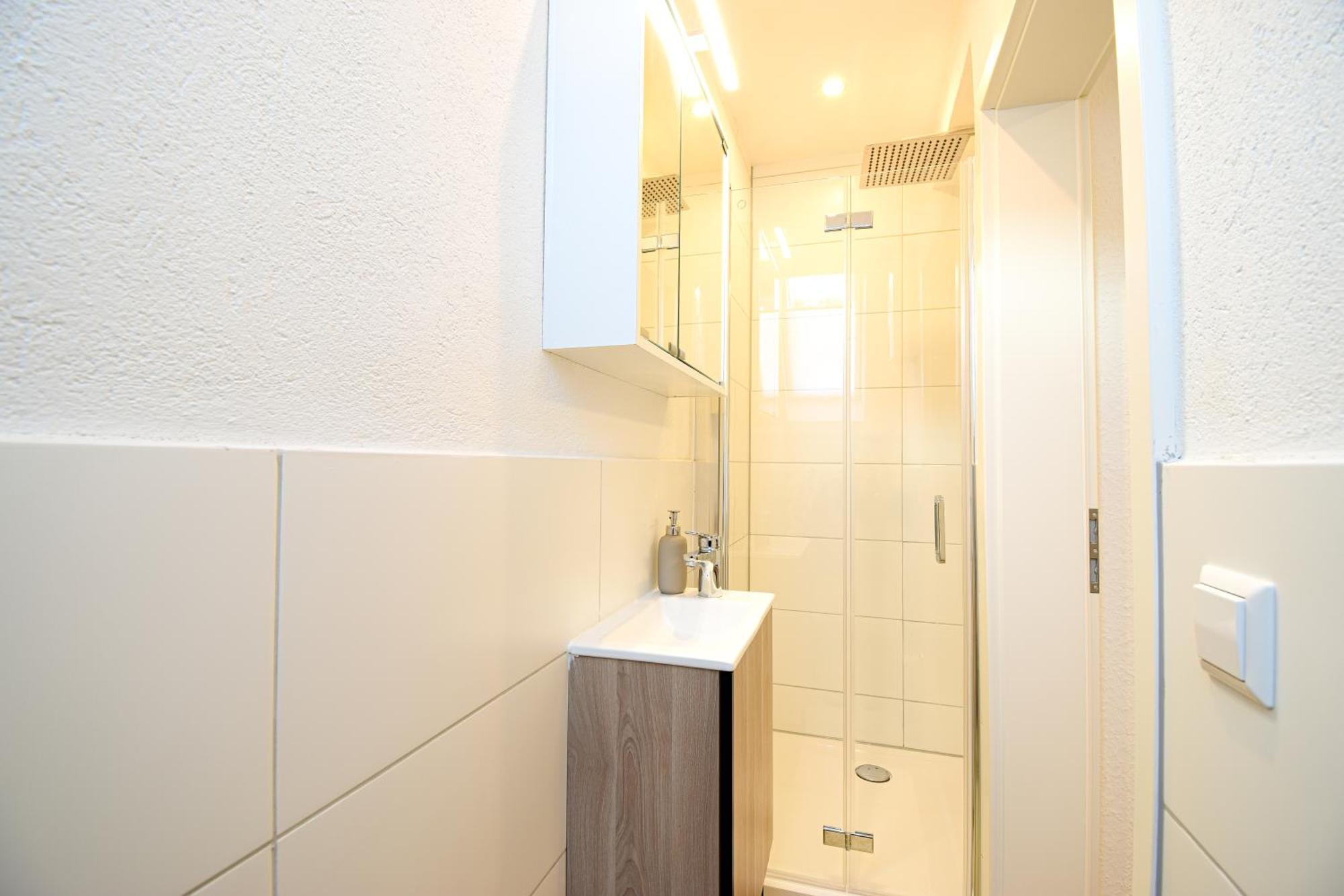 Boho-Apartment - Feel Like Home, Tiny Bathroom & Garage, 60M2 Mühlacker エクステリア 写真