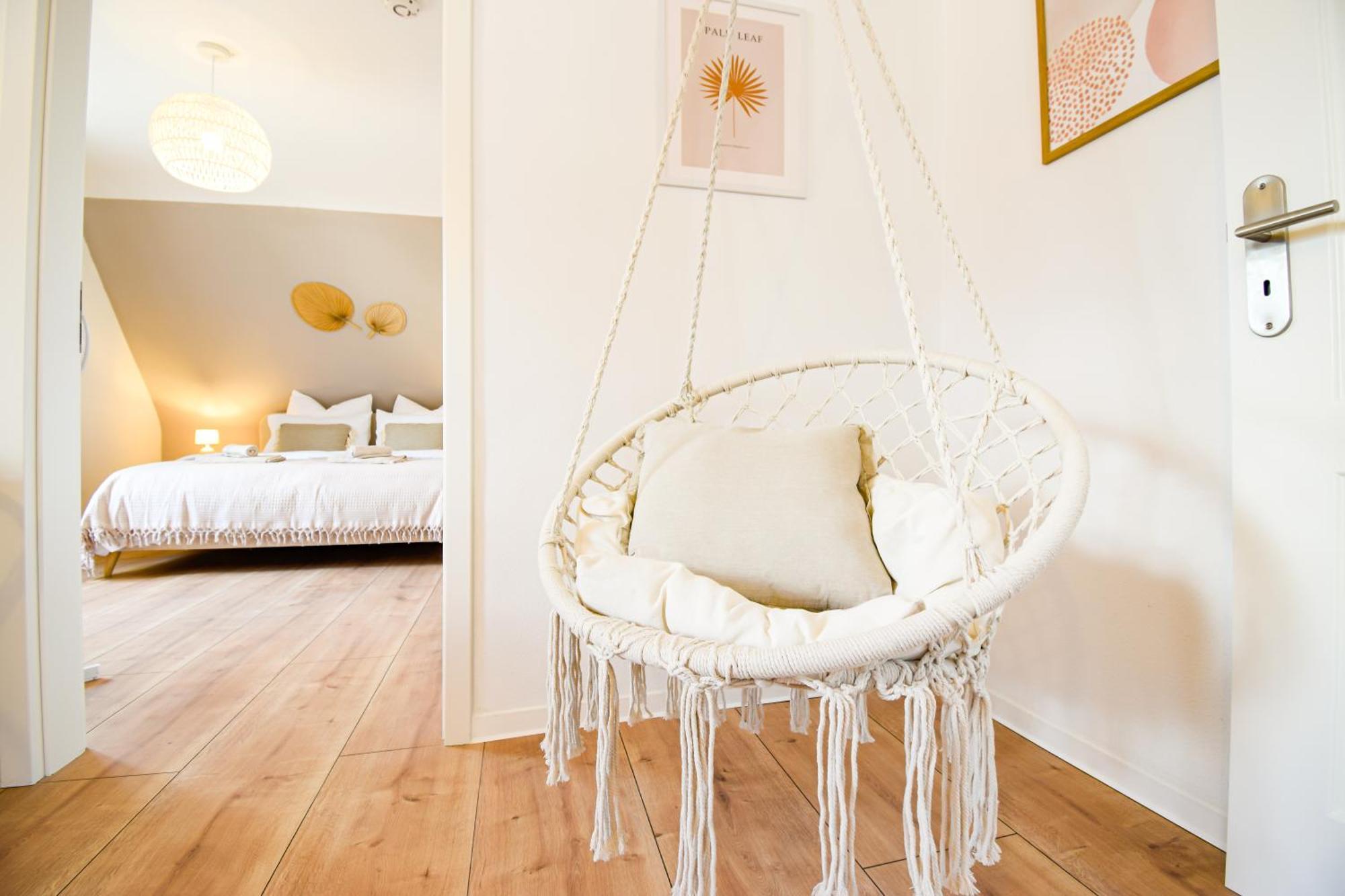 Boho-Apartment - Feel Like Home, Tiny Bathroom & Garage, 60M2 Mühlacker エクステリア 写真