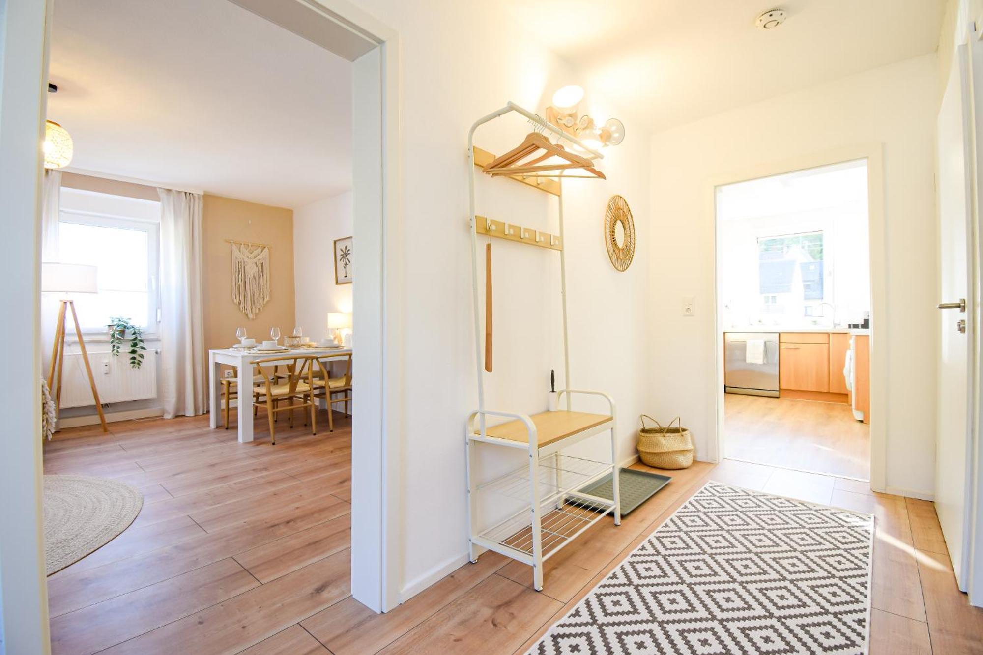 Boho-Apartment - Feel Like Home, Tiny Bathroom & Garage, 60M2 Mühlacker エクステリア 写真